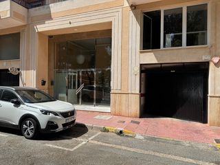 Local Comercial  Zona avda. de las américas. Solvia inmobiliaria  locales guardamar del segura