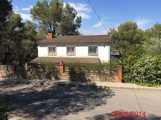 Chalet  C/ saturn. Solvia inmobiliaria  chalet independiente olivella