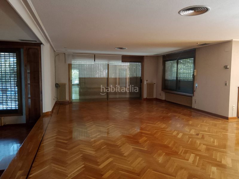 Foto 1683b915-8a18-4acf-b34f-fadd764e71ff. Chalet solvia inmobiliaria chalet independiente en Zaragoza