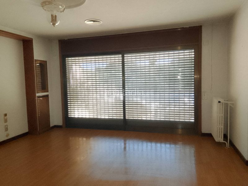 Foto fa5d3561-aacc-40e4-be18-768422a269e4. Chalet solvia inmobiliaria chalet independiente en Zaragoza