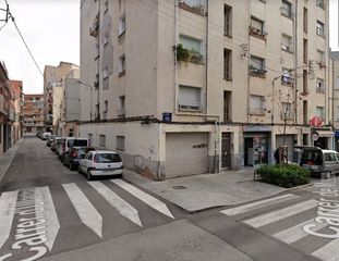Pis  C/ mosen tatcher. Solvia inmobiliaria  piso terrassa