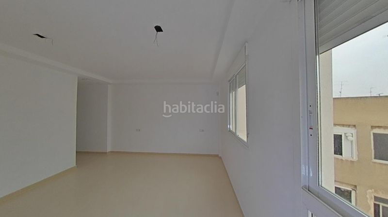 Foto 0e974b7b-09f1-42eb-bae6-ba3e11abc54c. Pis amb aparcament a Ciutat Jardí - Torreta Verdí Elche / Elx