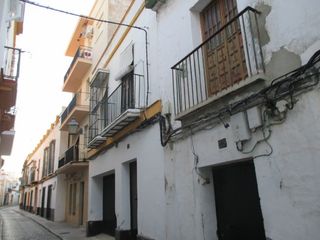 Chalet  C/ doctrina. Solvia inmobiliaria  casa jerez de la frontera