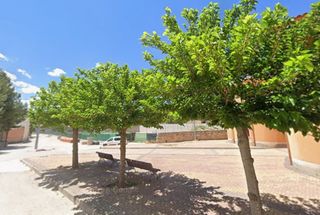 Chalet  Ur valderrios. Solvia inmobiliaria  chalet independiente barajas de melo