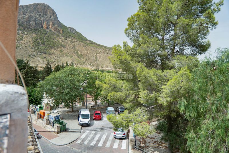 Foto 6a66bbc3-ee5c-4e96-9eb2-bcb1656ac3de. Chalet in Cieza