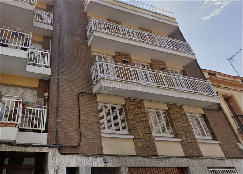 Foto 0ba6aae1-5b30-4dff-b82e-b8b38c70347d. Edificio solvia inmobiliaria edificio en Marianao Sant Boi de Llobregat