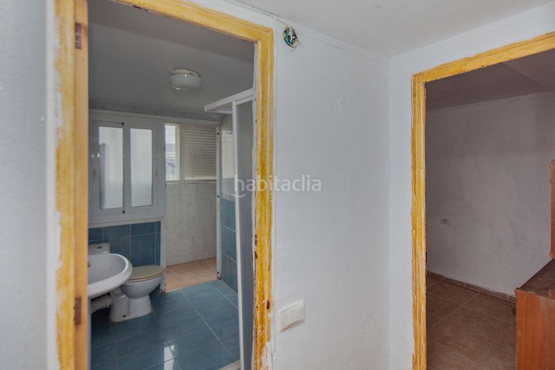 Foto 2a7fcd4f-9520-460d-ac8b-f00d2a77624b. Pis a Corea Gandia