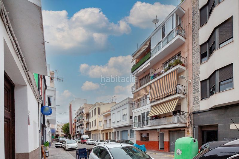 Foto a8234984-a891-4052-919f-1a742f1db245. Pis a Corea Gandia