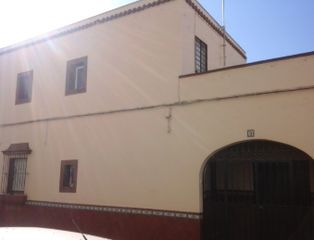 Chalet  C/ manises. Solvia inmobiliaria  casa san juan de aznalfarache