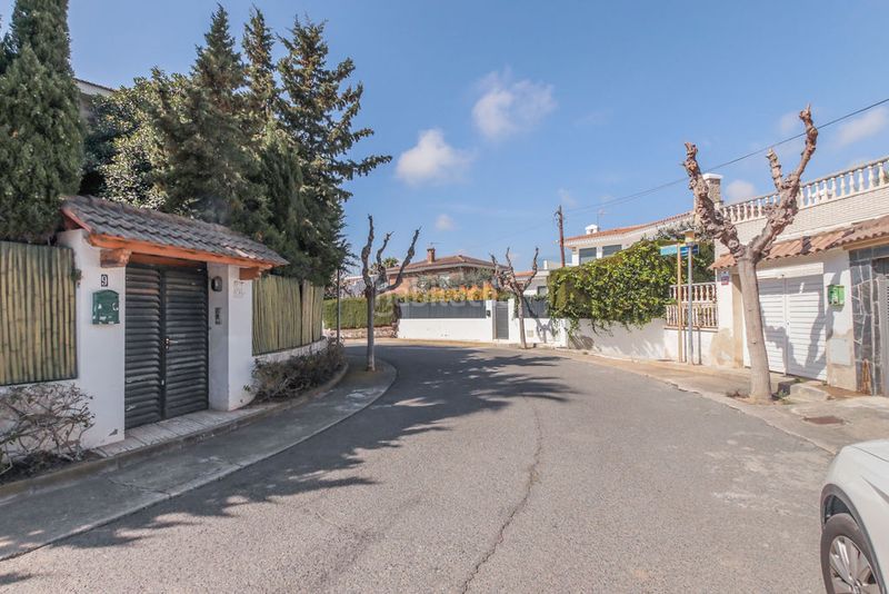 Foto 7f7bd83a-943e-4403-9a11-c0d22197564f. Xalet amb piscina a Els Tallats - Mas Olivé Cambrils