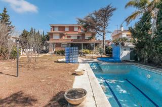 Chalet  C/ joaquim vayneda. Solvia inmobiliaria  chalet independiente cambrils