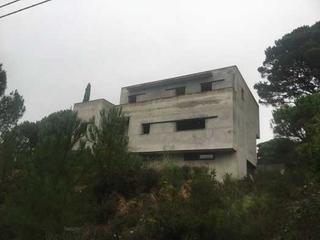 Edifici  C/ sant narcis. Solvia inmobiliaria  en construccion maçanet de la selva