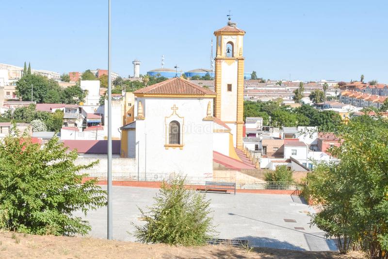Foto 9c83a35b-084f-4eaf-bce7-b89efd596dbd. Chalet dans La Estación Badajoz
