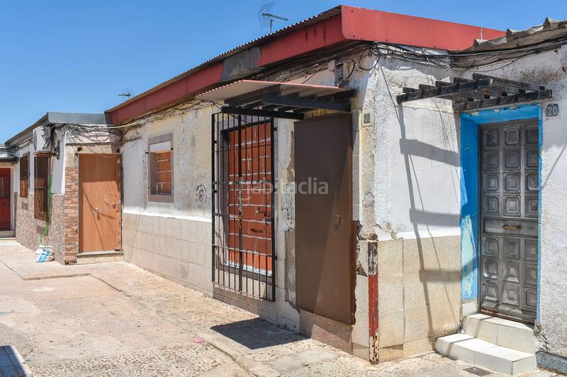 Foto abaad989-cc96-4915-9ed7-9ab28111670e. Chalet dans La Estación Badajoz