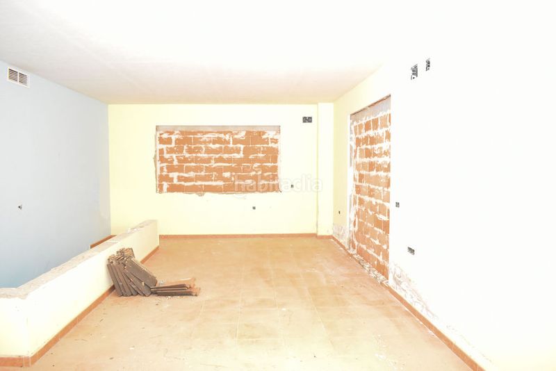 Foto 88c61ea7-5260-438a-8870-06fa2868b105. Xalet a Las Vaguadas Badajoz