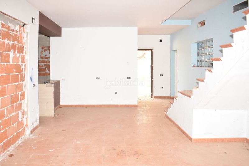 Foto f7fd17f5-2f96-41bb-8742-3139c13712d4. Xalet a Las Vaguadas Badajoz