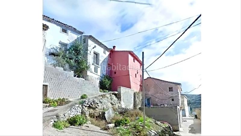 Foto f393c310-4cd8-45a8-a32a-da312976240a. Maison jumelée dans Velilla de Jiloca