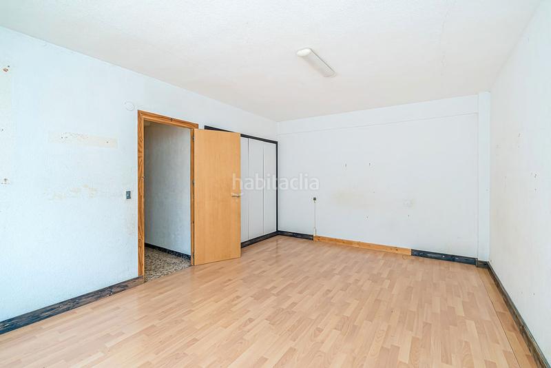 Foto a67a7cab-bba0-44aa-8ed2-edf2fbde1445. Pis a Pinoso