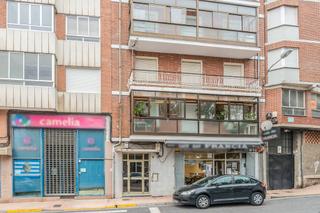 Appartement  C/ batalla roncesv. Solvia inmobiliaria  apartamento ponferrada