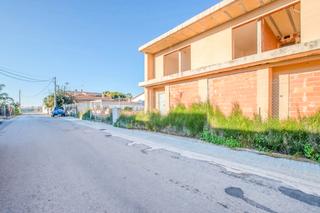 Edifici  C/ joan bosco. Solvia inmobiliaria  en construccion deltebre