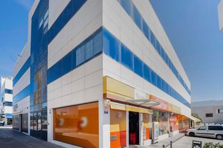 Local Comercial  C/ severo ochoa. Solvia inmobiliaria  locales elcheelx