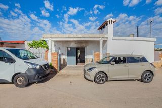 Chalet  C/ estepark. Solvia inmobiliaria  chalet independiente carlet
