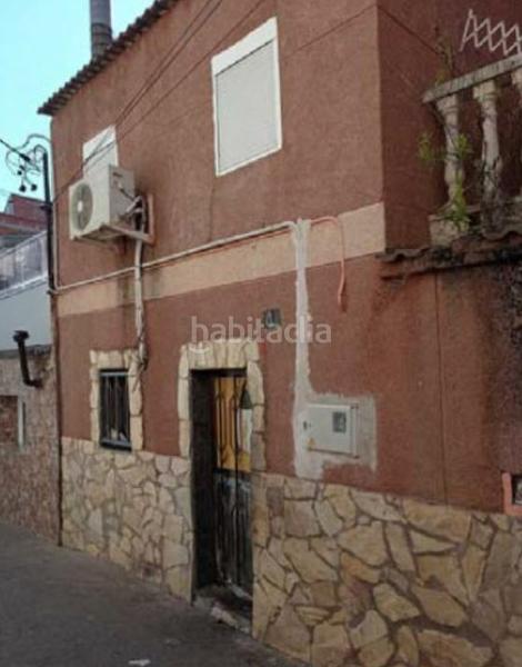 Foto 7d26f09e-5bc3-46c6-b530-d9b693ce1892. Casa aparellada a Magraners Lleida