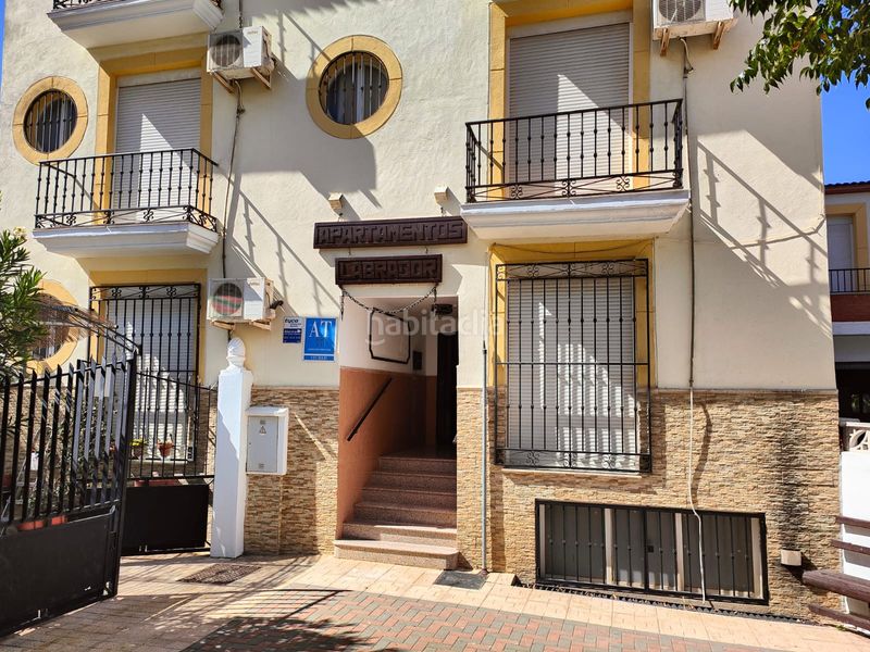 Foto 3099a5a2-426c-4e40-b1fb-3237d8c94eaa. Edifici amb piscina a Cambil