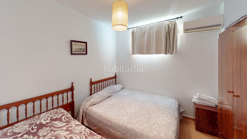 Foto d4f0c5ac-7c13-4504-854d-2e8447b8792c. Edifici amb piscina a Cambil