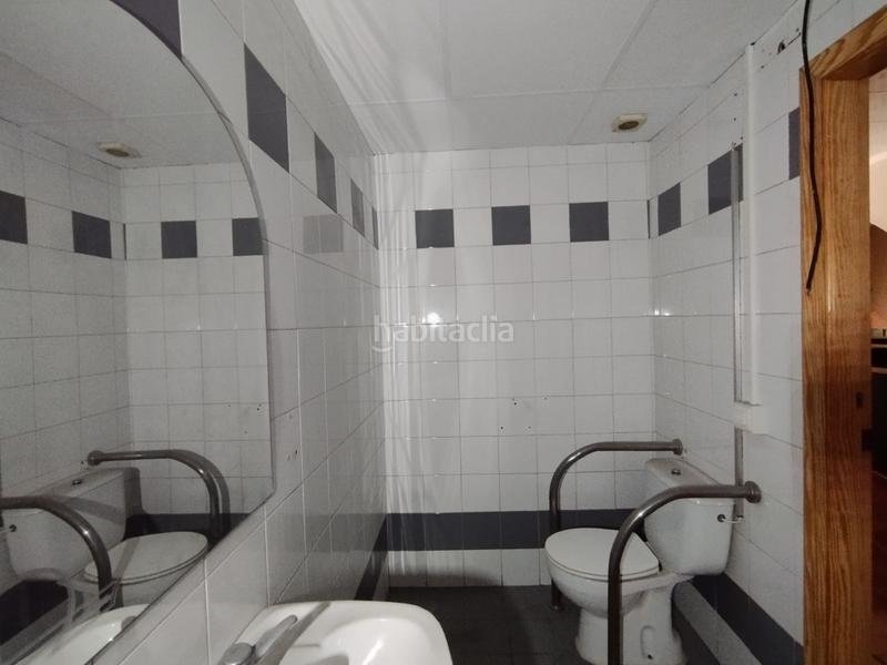 Foto 2c4c3755-f256-414f-bc05-f5114d799efc. Local comercial a Maestro Carrascosa - Banda de Música Villena