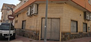 Local Comercial en C/ San Martín de Porres