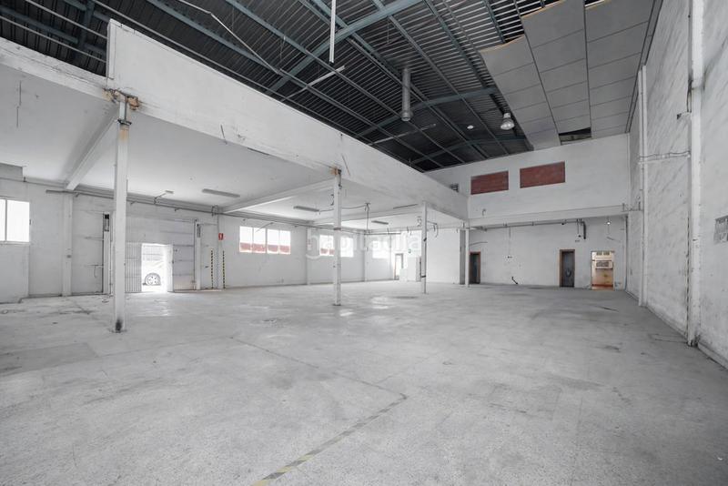 Foto 1e923c2a-908f-4cc6-98a5-b17c2987add0. Capannone industriale in San Crispín-Huerta Nueva-Estación Elda