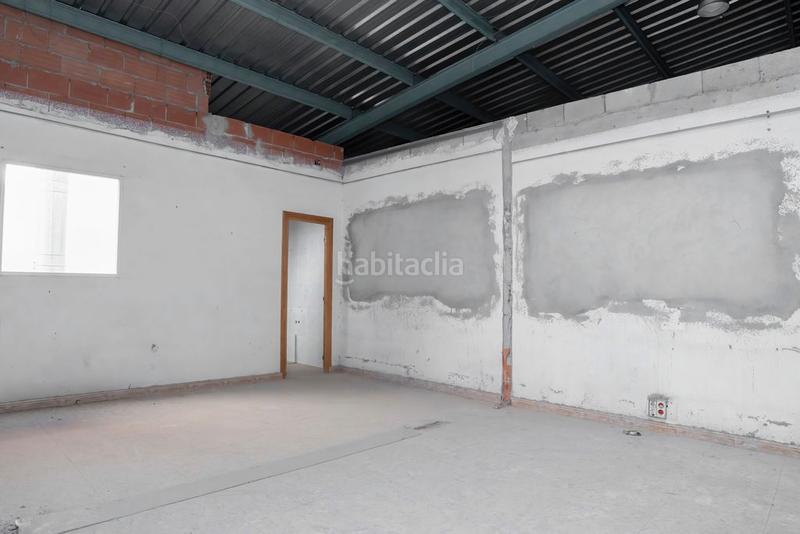 Foto bf4e61f5-8d07-47ff-9e75-85ff19554b98. Capannone industriale in San Crispín-Huerta Nueva-Estación Elda