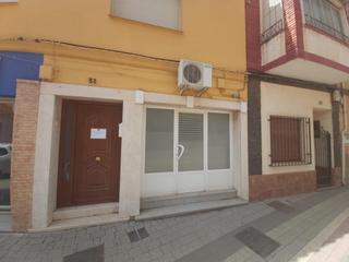 Local Comercial  C/ cervera. Solvia inmobiliaria  locales alcázar de san juan