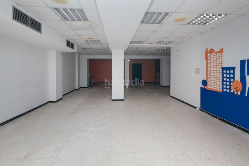 Foto b32adca9-9e2c-42b0-af69-a5dff3d0595e. Local comercial solvia inmobiliaria locales hospitalet de llobregat el en Hospitalet de Llobregat (L´)