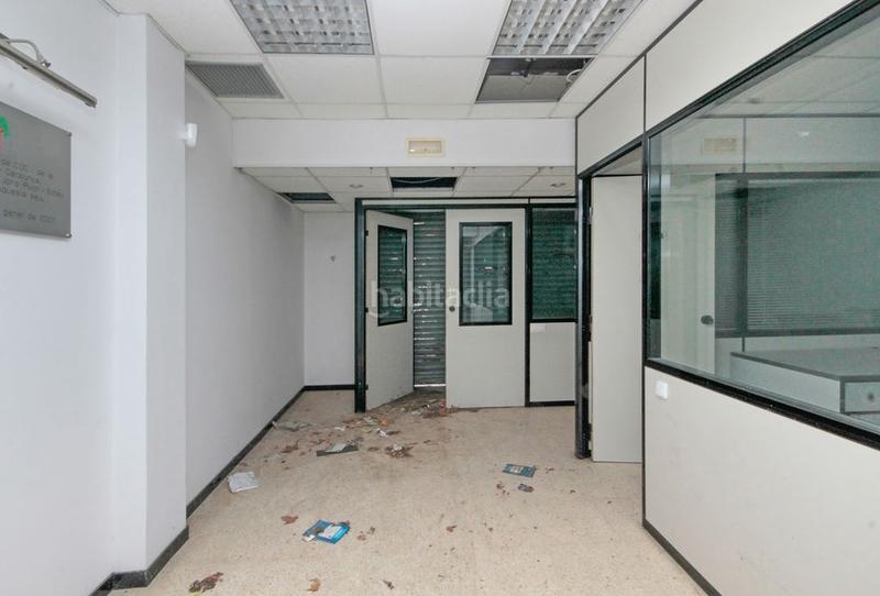 Foto bf00ce86-22c4-49e9-a513-2f1d32d6c503. Local comercial solvia inmobiliaria locales hospitalet de llobregat el en Hospitalet de Llobregat (L´)