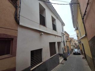Pis  C/ las monas. Solvia inmobiliaria  piso mula