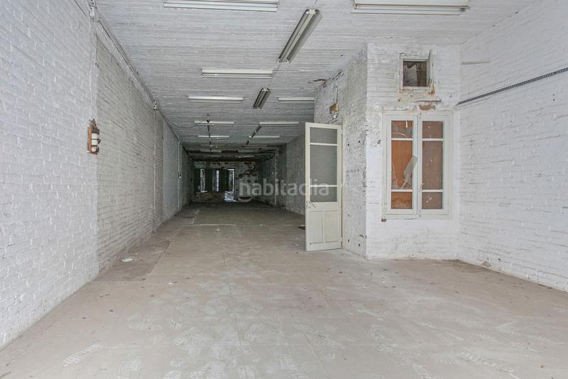 Foto 211d5e55-89cd-4571-8496-c74feae61f79. Local comercial a Torrent d'en Pere Parres Terrassa