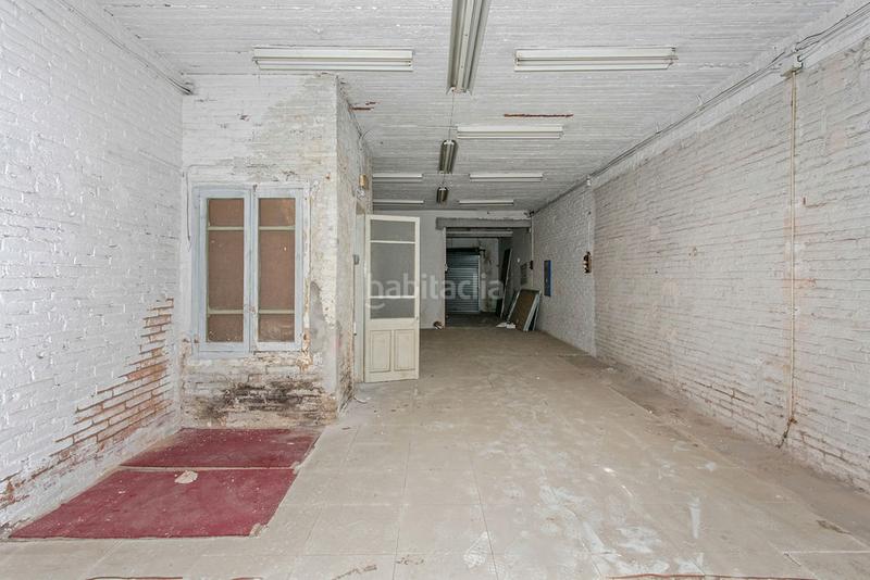 Foto 780fe157-8bd1-41b2-beb4-ef889733946b. Local comercial a Torrent d'en Pere Parres Terrassa