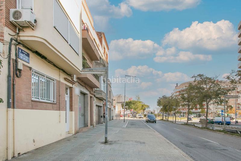Foto a2514160-dab0-4874-ae7a-4f8384693a81. Local comercial a Torrent d'en Pere Parres Terrassa