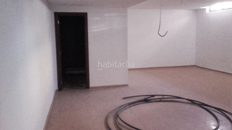 Foto aa750414-b183-46a0-83f0-b85c393195bf. Local comercial a Centro Elda