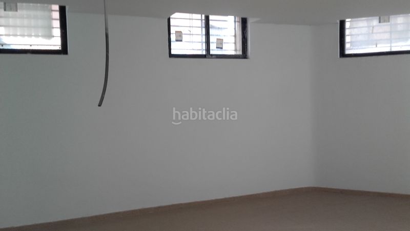 Foto ce72e849-368d-4430-9dbc-2cb8c0506026. Local comercial a Centro Elda