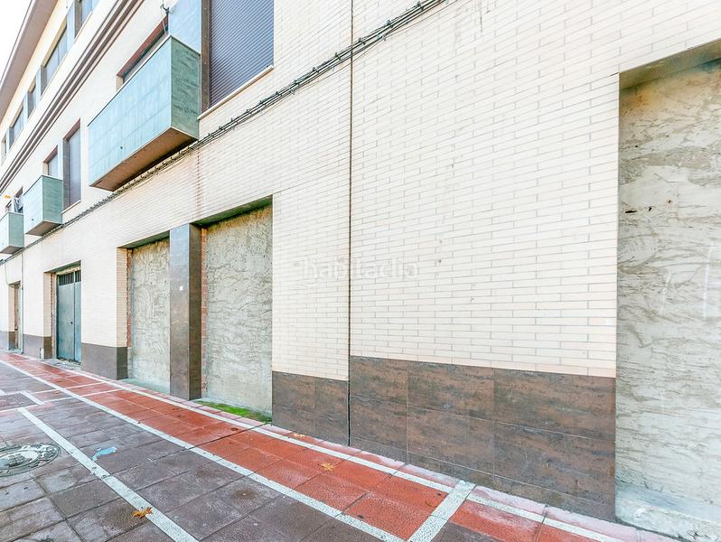 Foto 65710173-4399-4d10-801a-45a3a4f6c27a. Local commercial dans Centro - Doña Mercedes Dos Hermanas