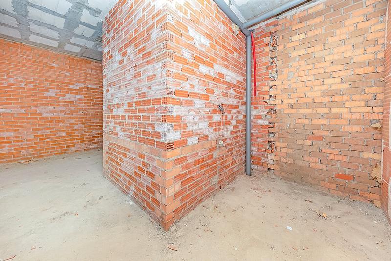 Foto bba0a1af-8661-4153-9a9b-f00b5a290b1c. Local commercial dans Centro - Doña Mercedes Dos Hermanas