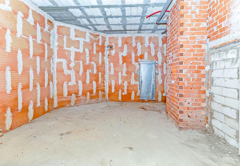 Foto 439b3b38-2ce6-4c38-b4b3-7febcb26c559. Local comercial a Centro - Doña Mercedes Dos Hermanas