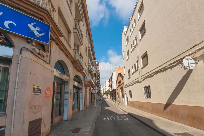 Foto 70b4549d-f2b3-4fff-9aed-8515afac2df3. Local comercial a Centre Reus