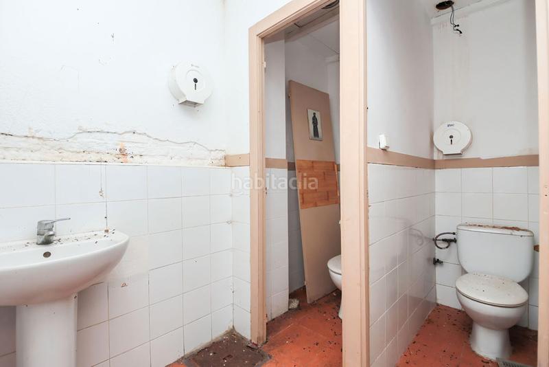 Foto a65e56e7-b2e6-43fc-ba1e-cac36b1aaf29. Local comercial a Centre Reus