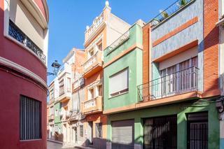Maison jumelée  C/ sant francesc. Solvia inmobiliaria  chalet adosado alzira