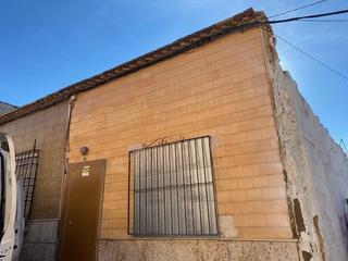 Casa pareada  C/ san luis. Solvia inmobiliaria  chalet adosado cartagena