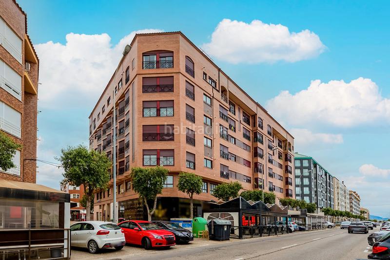 Foto 4e8f76a4-b528-43a1-976b-6509c1ccfd09. Local commercial dans Piscinas Villarreal / Vila - real